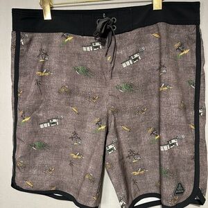 Prana Light Gray Board Shorts with Playful Print. Good cond. UPF 50+ Size 36